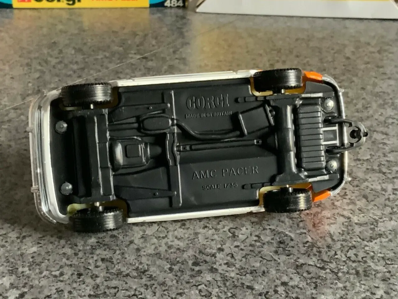 Billede 5 - Corgi Toys No. 484 AMC Pacer, scale 1:36