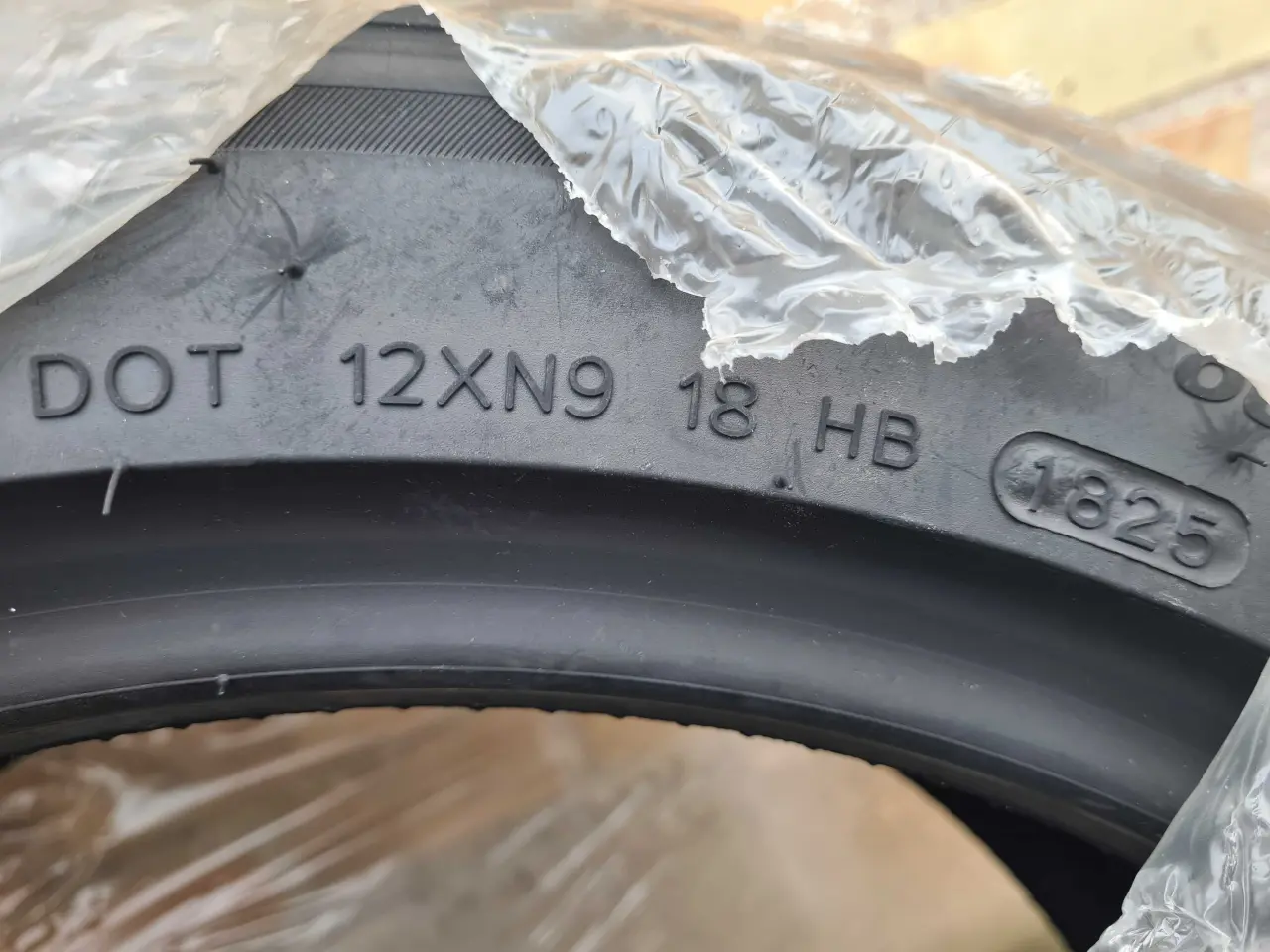 Billede 2 - Hankook 18" 235 / 45