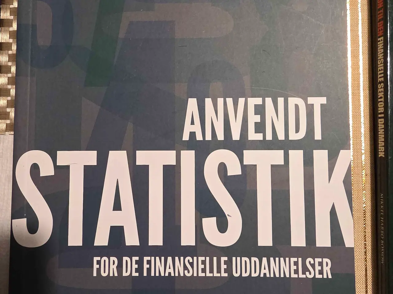 Billede 8 - Finans bøger