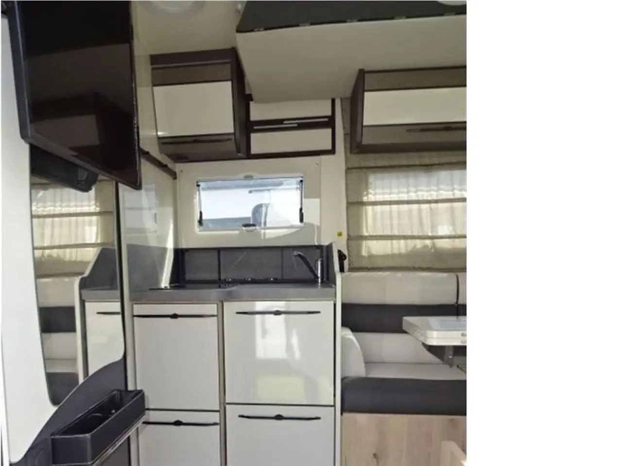 Billede 10 - 2026 - Elnagh T-Loft 582