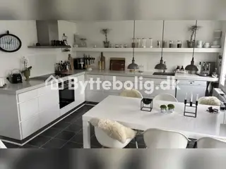 Rummelig lejlighed/Rækkehus i Helsingør til bytte