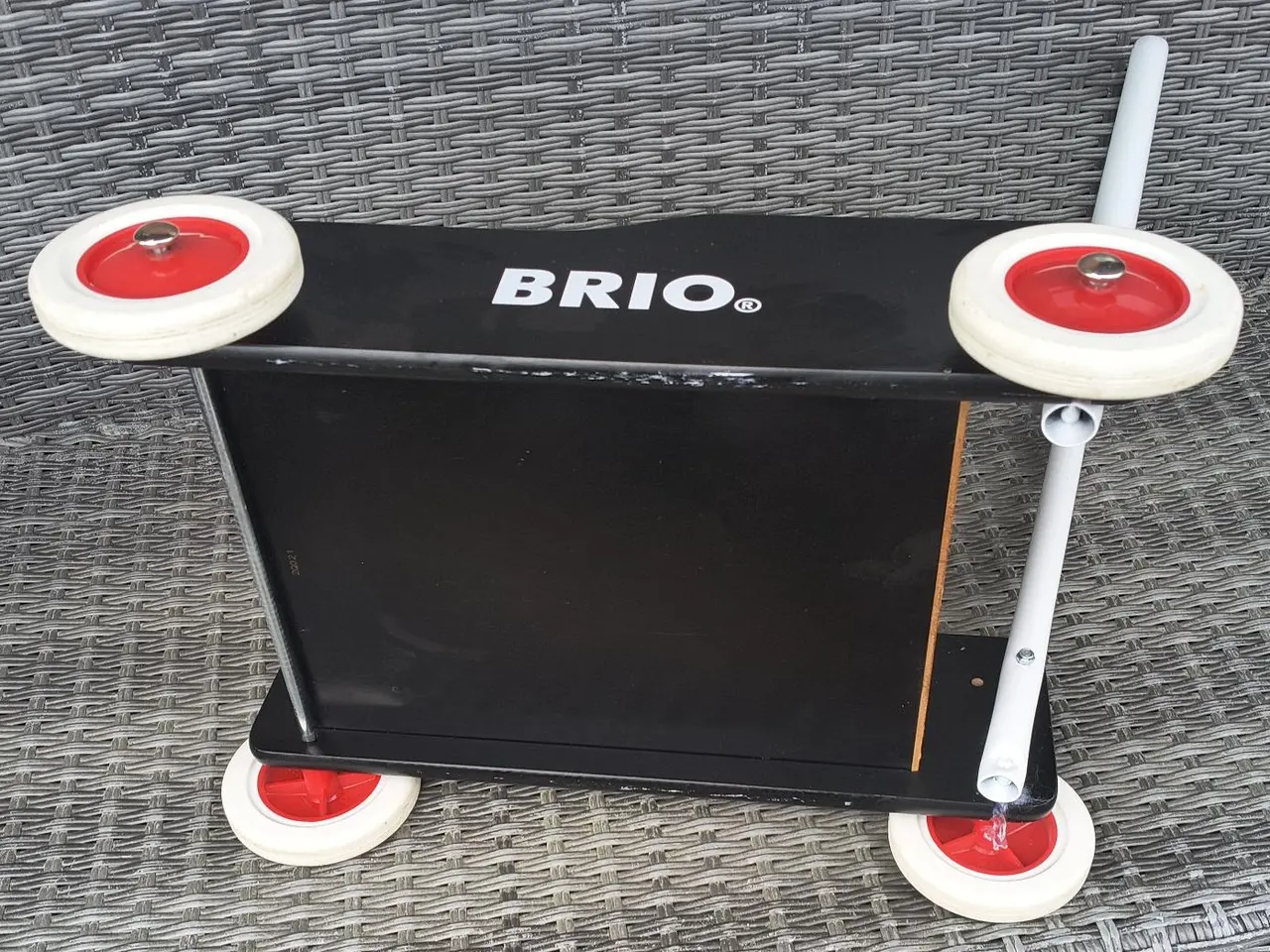 Billede 2 - BRIO GÅVOGN I FIN STAND
