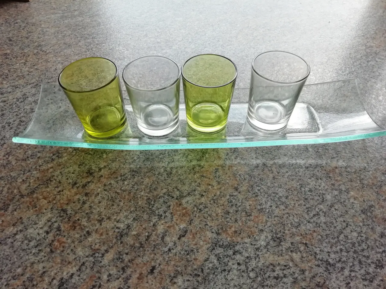 Billede 1 - glasfad med 7 glas