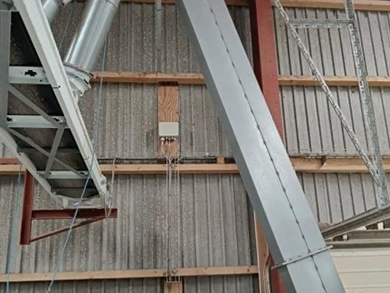 Billede 9 - Kongskilde BCA 45 kornbånd samt elevator Jema T 40