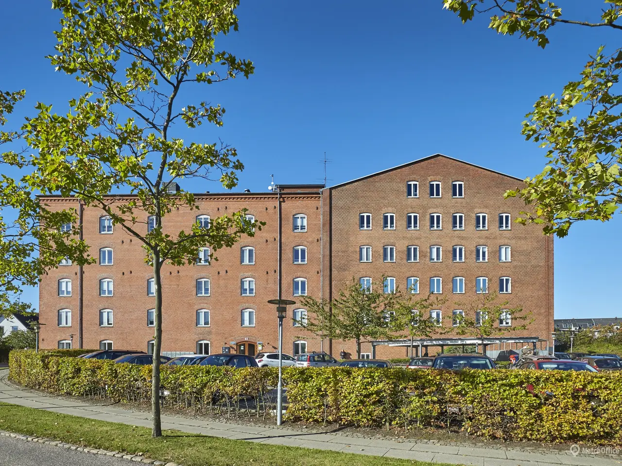 Billede 2 - Bo midt i Roskilde lige ved stationen
