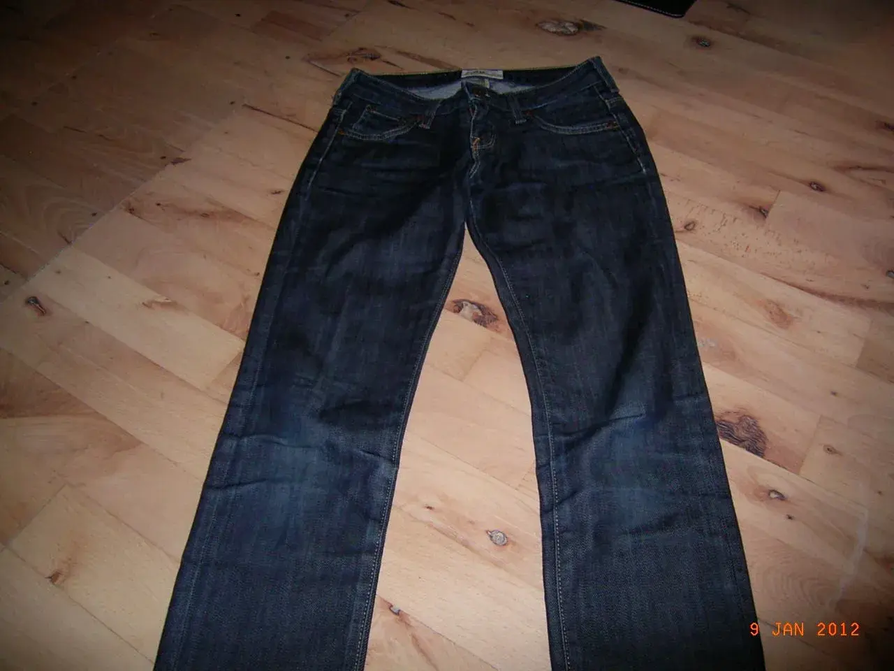 Billede 2 - Lee, str. 11 år