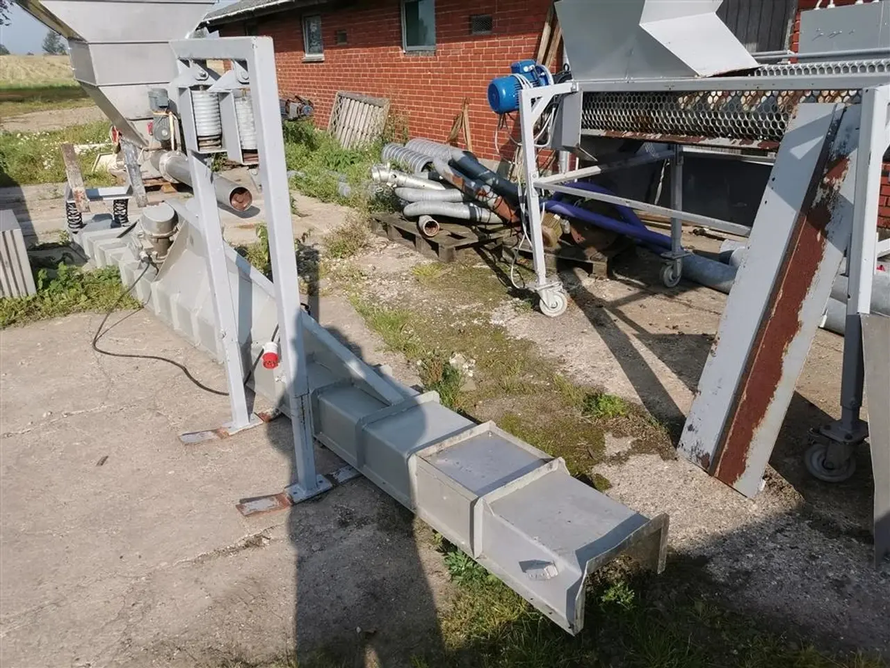 Billede 1 - - - - Vibrationstransportør Længde 540 cm