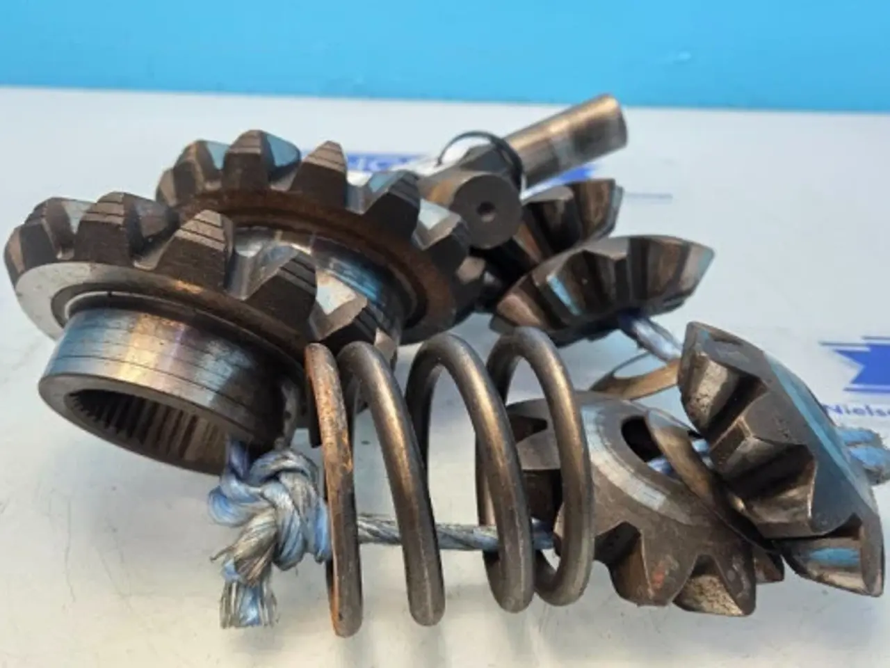 Billede 12 - Massey Ferguson 6260 Differentiale Dele 2746135M2