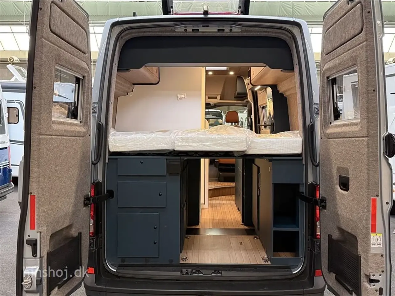 Billede 21 - 2026 - Eriba Car 600 Indium Grey Aut   Eriba Car 600 Indium Grey 2026 fra Hinshøj Caravan