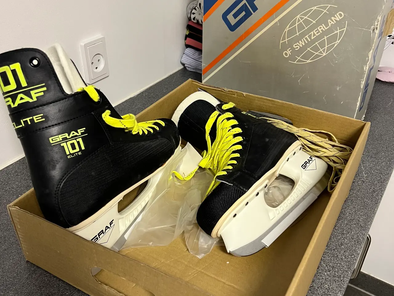 Billede 1 - Ishockeyskøjter af mærket Graf, aldrig været brugt