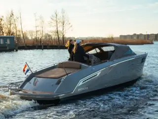 NY LIFESTYLE 818 DIESEL CRUISER SUPER TENDER