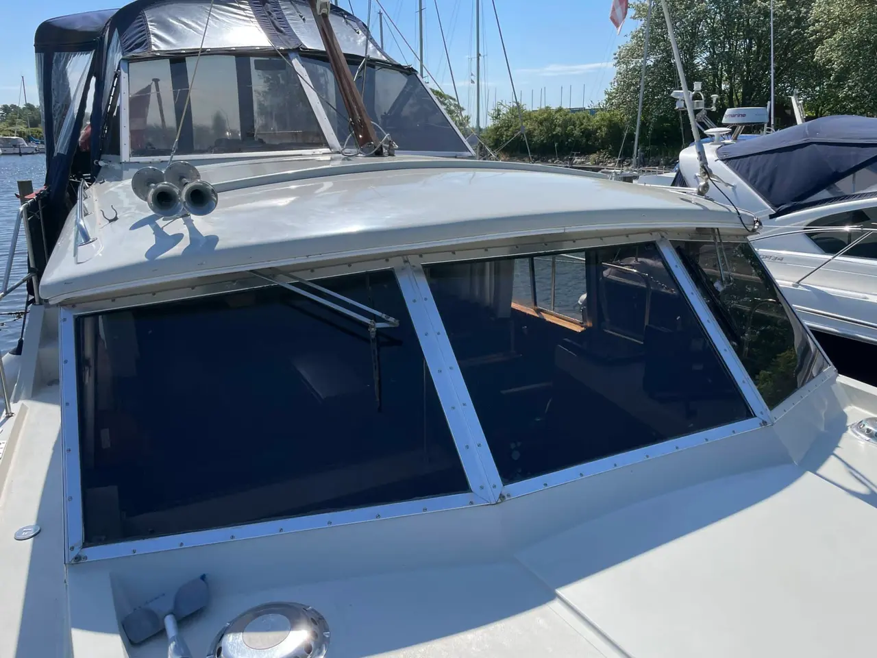 Billede 7 - Broom 35, funktionel motorbåd, billig bolig mv.