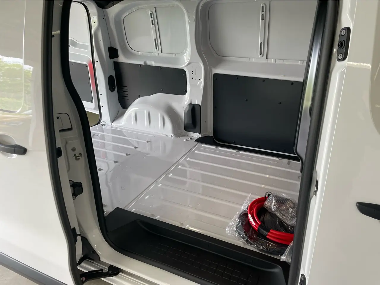 Billede 13 - Peugeot e-Expert 75 L2 Premium Van