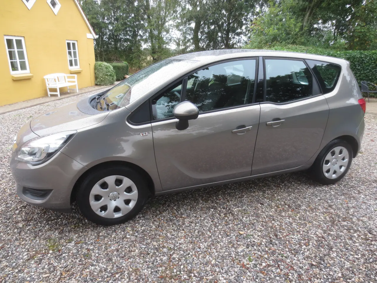Billede 2 - Opel Meriva 1.4 i År 14. Nysynet.
