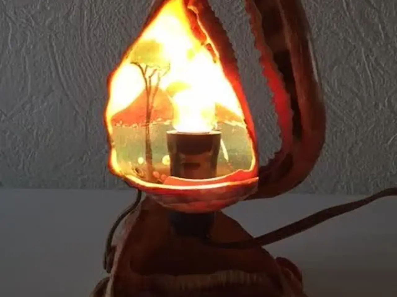 Billede 6 - Bordlampe lavet af skaller