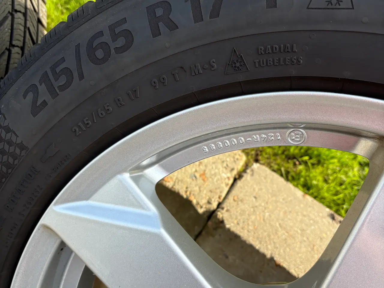 Billede 3 - Vinterhjul på 17" alufælge 5x112