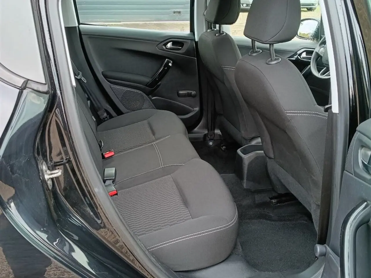 Billede 4 - Peugeot 208 1,6 BlueHDi Active 100HK 5d