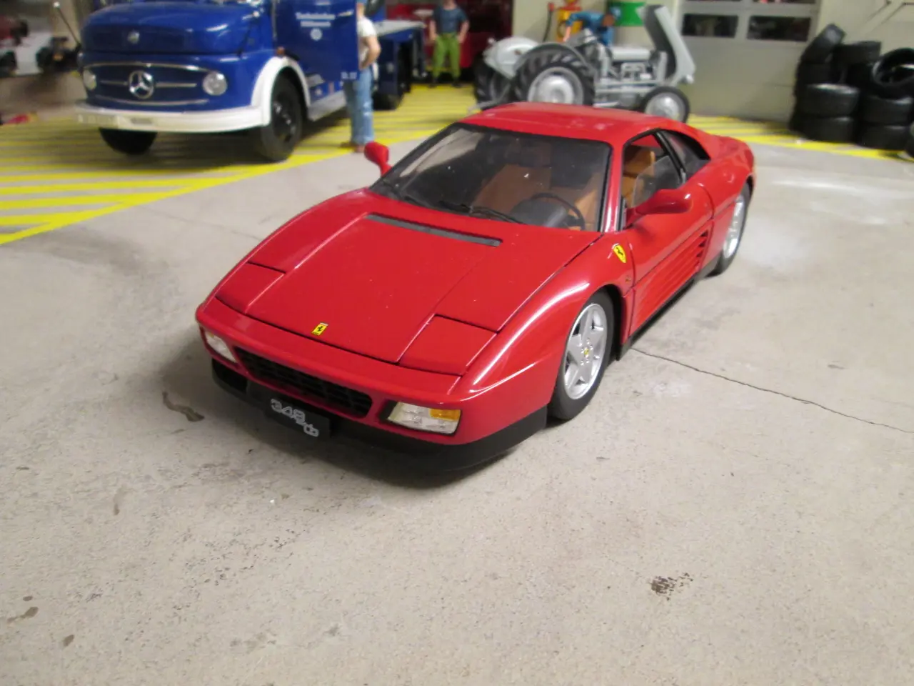 Billede 2 - Modelbil Ferrari 348 TB Hotwheels-elite 1:18
