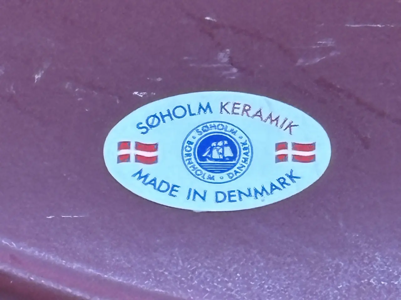 Billede 2 - Søholm Keramik stor rød oval skål med ginkgo blade