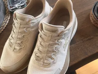 Sketcher slip on sko