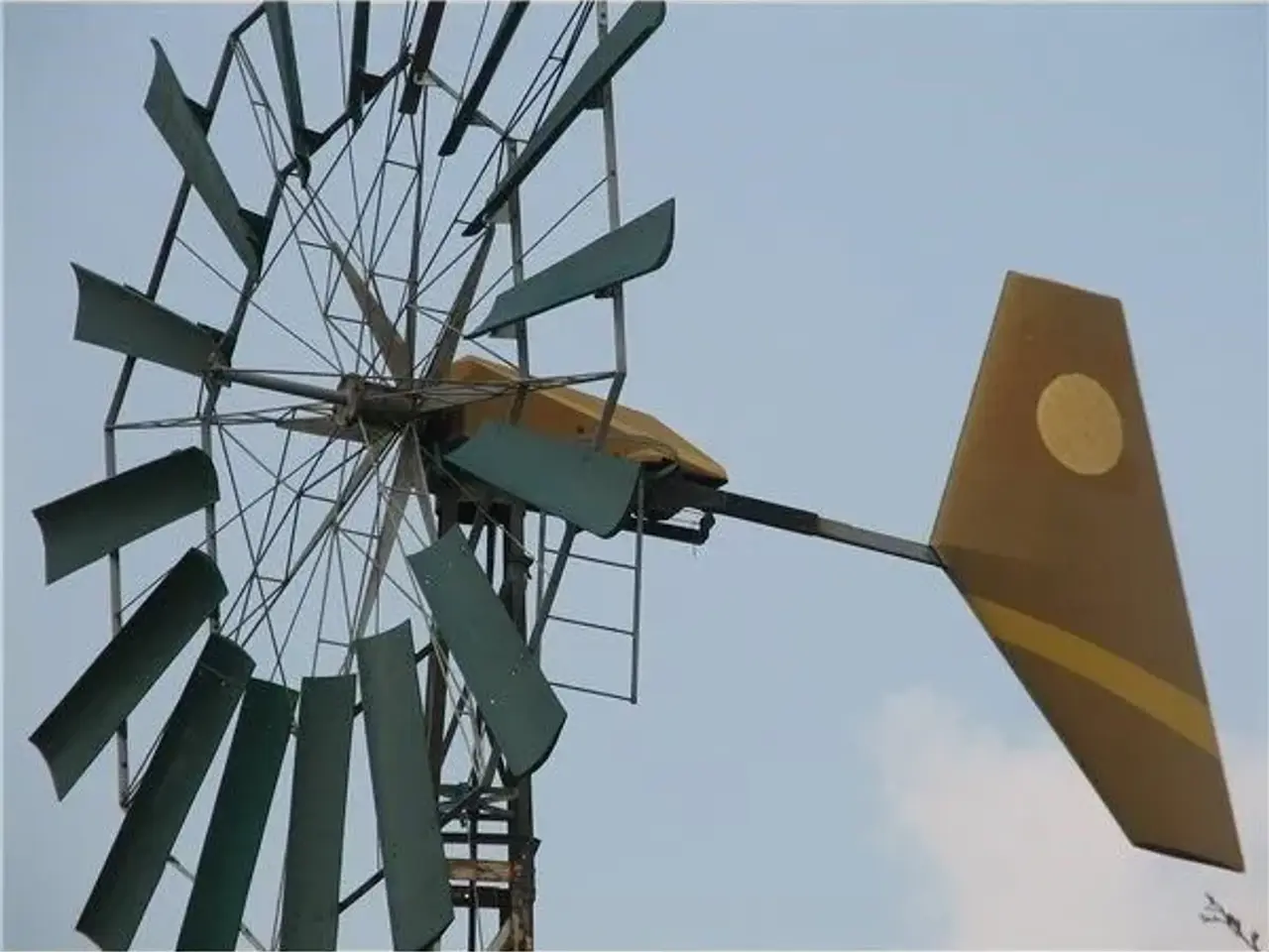 Billede 1 - S j windpower vindmølle KØBES