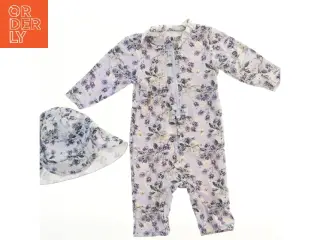 Name it uv-dragt med matchende hat fra Name It (str. 92)