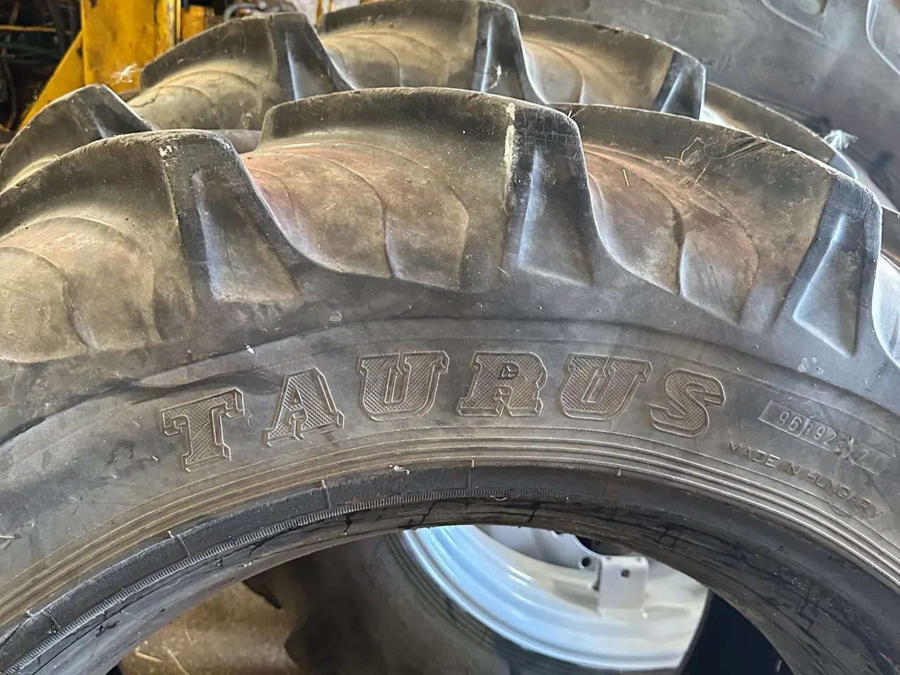Billede 6 - Taurus dæk 400/75 r38