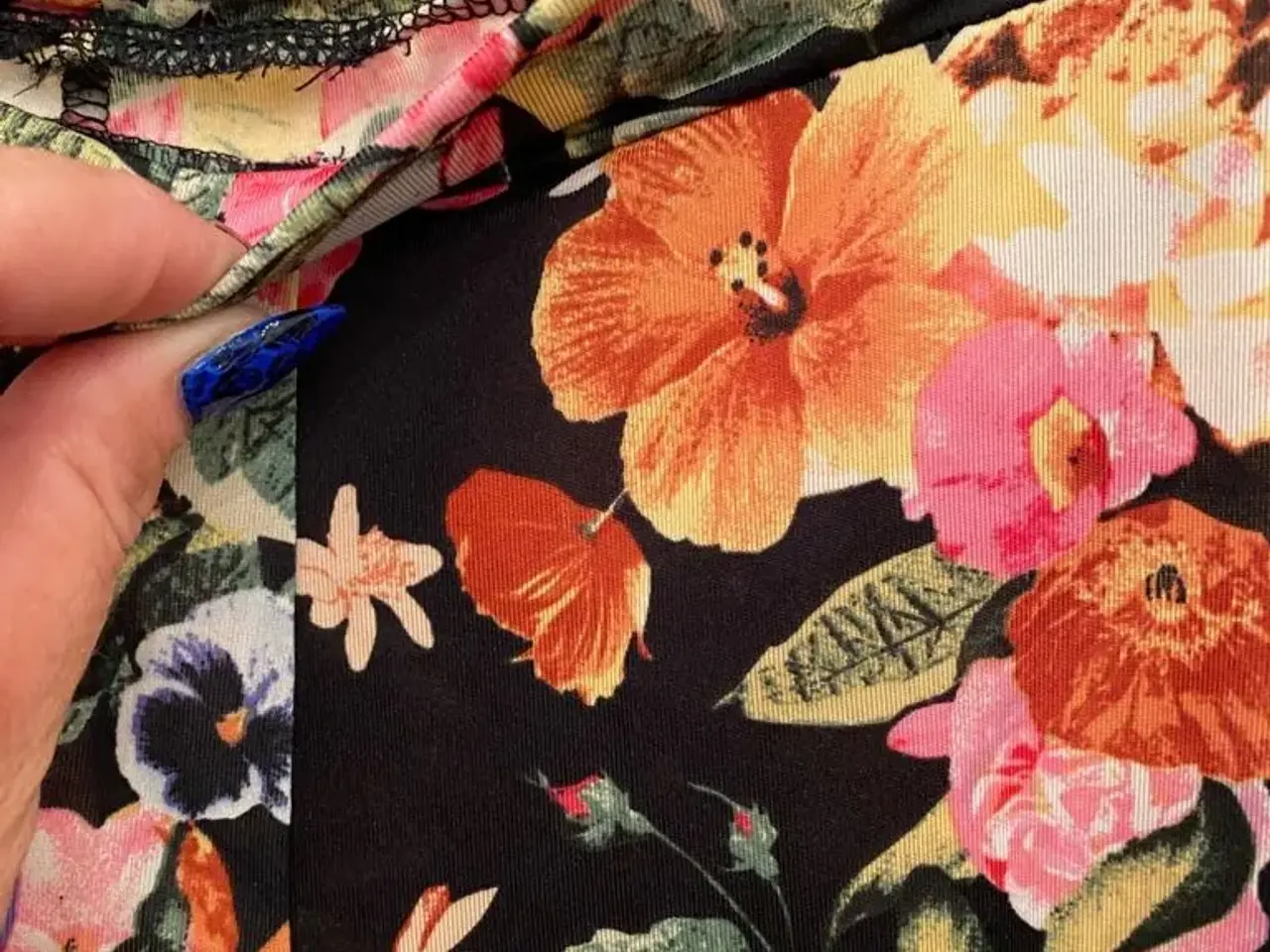 Billede 3 - Flotte blomsteede leggings str small