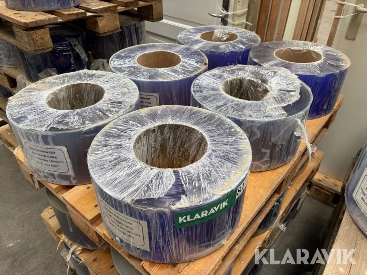 Billede 1 - PVC-strimmelgardin - 6 ruller klar