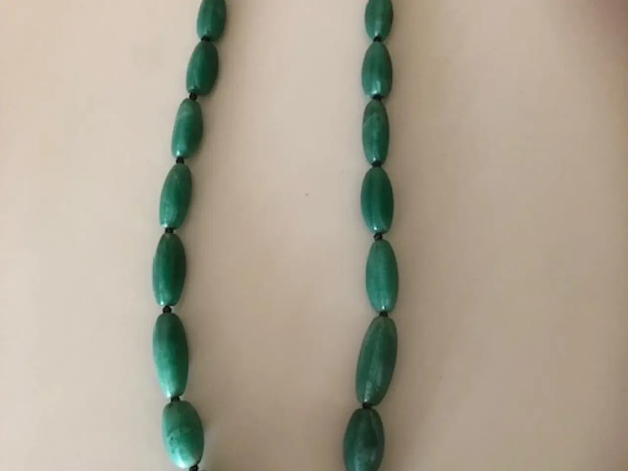 Billede 1 - Jade halskæde 52 cm.