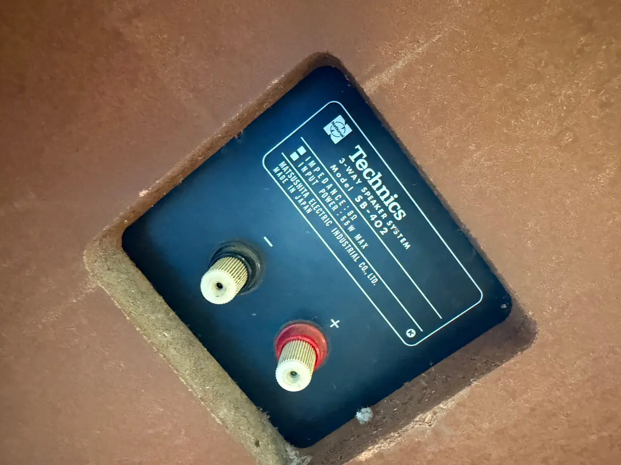 Billede 9 - Technics SB-402 med originale 3 benet fødder
