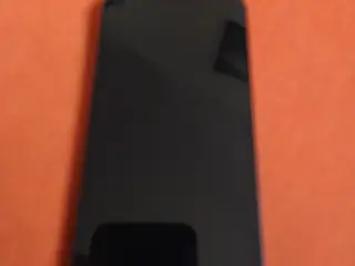 iPhone 13 Sort 64gb 
