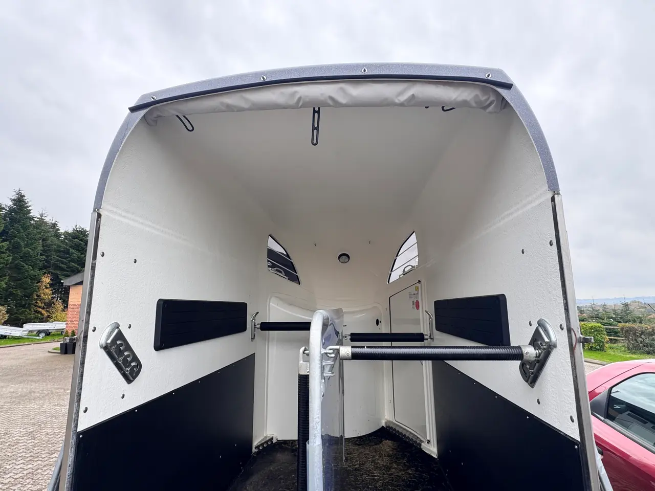 Billede 4 - Brugt Böckmann Comfort hestetrailer