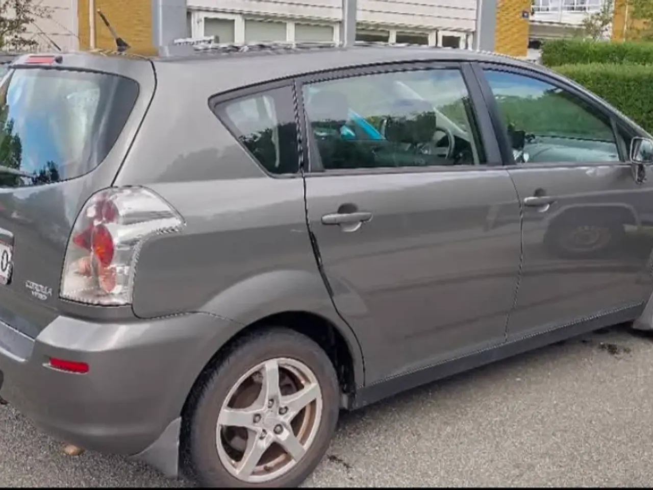 Billede 1 - Rigtig pæn Corolla verso