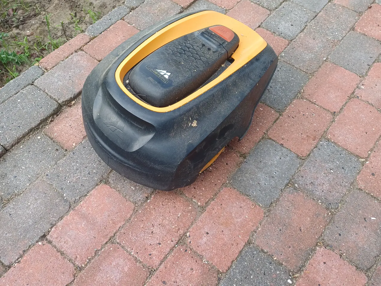 Billede 4 - Robotplæneklipper - McCulloch S600