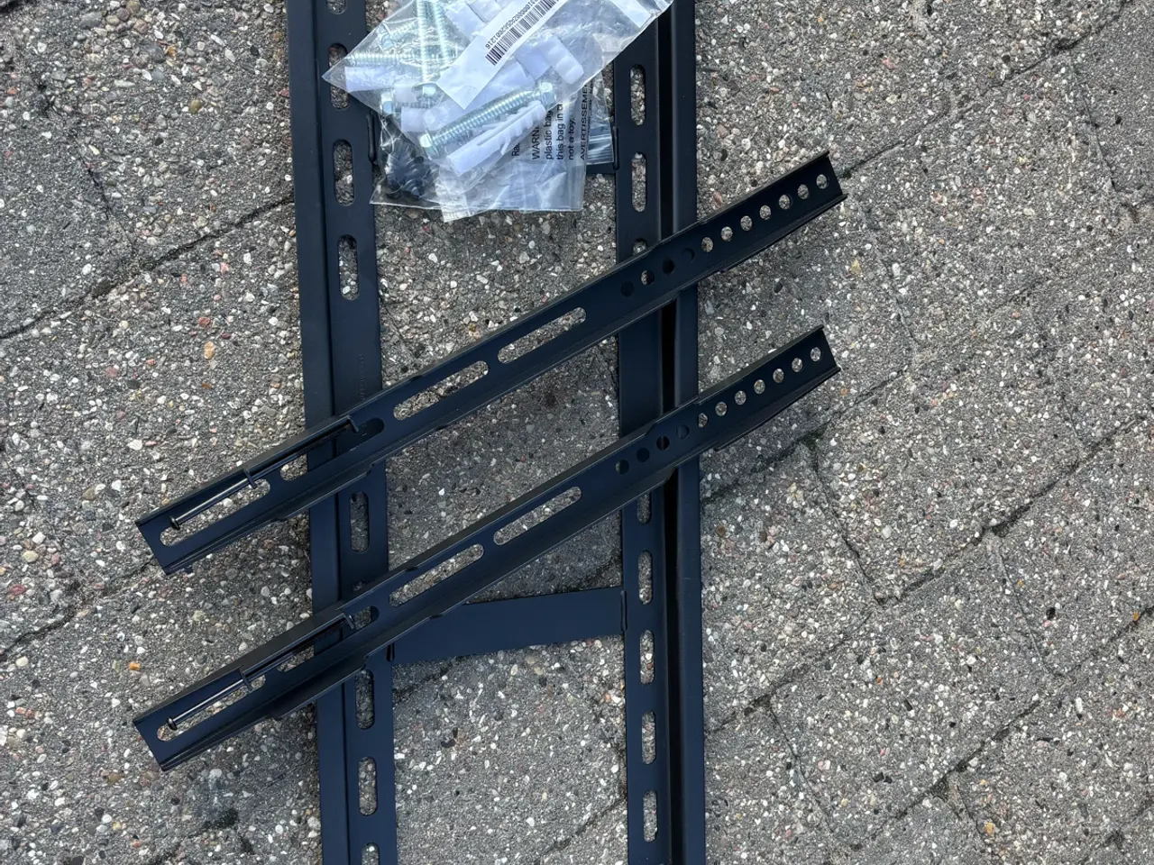 Billede 1 - TV beslag - simpelt- enkelt