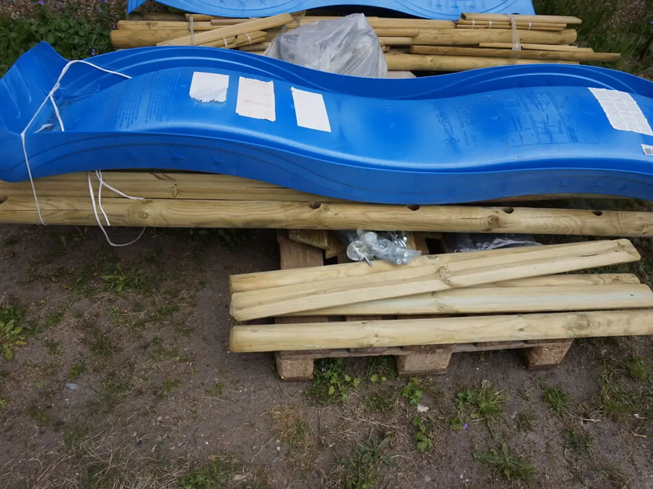 Billede 3 - Nordic play Gyngestativ 240 cm inkl. blå rutsjebane