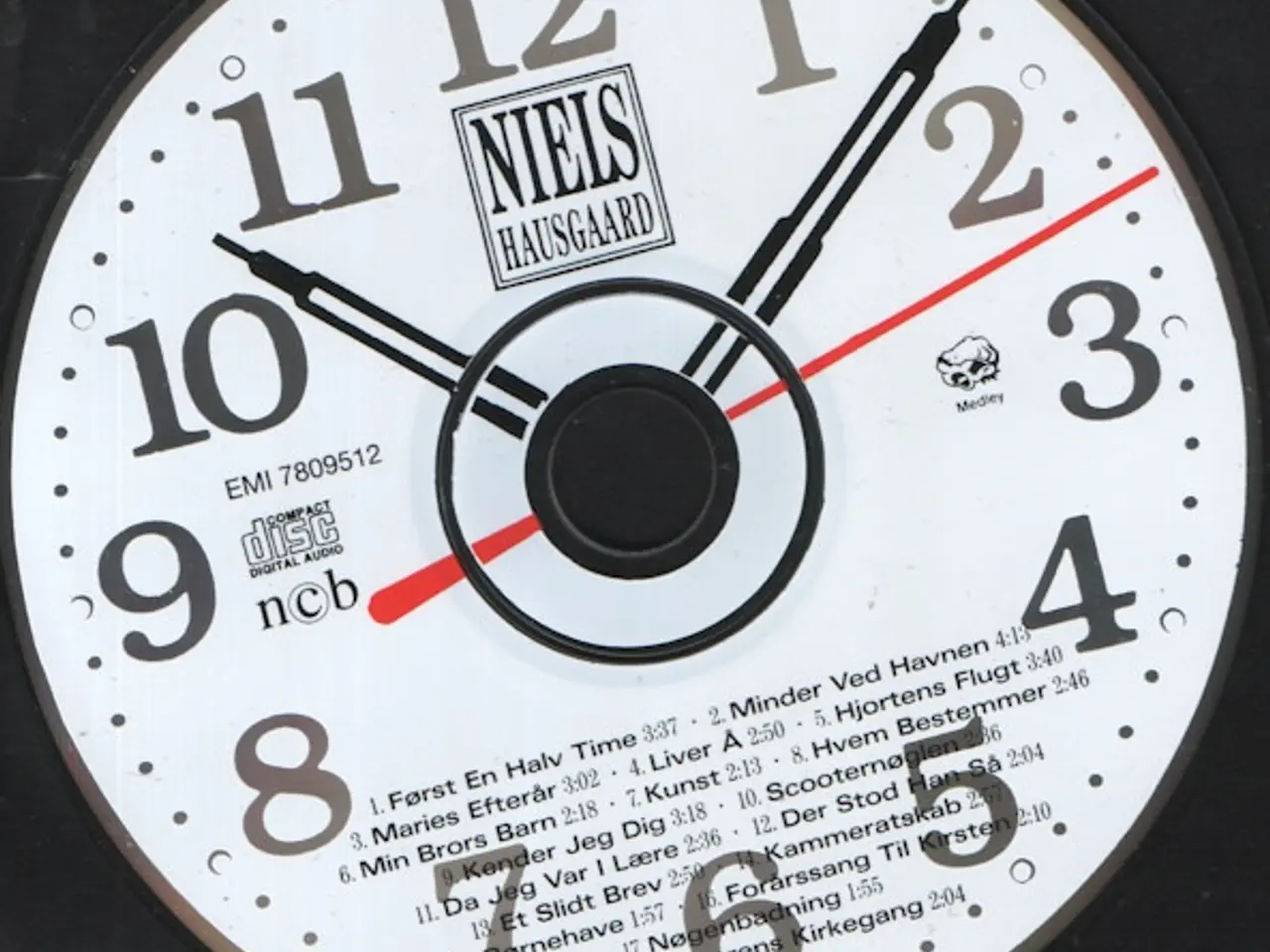 Billede 4 - Niels Hausgaard – En Halv Time Tidligere – CD