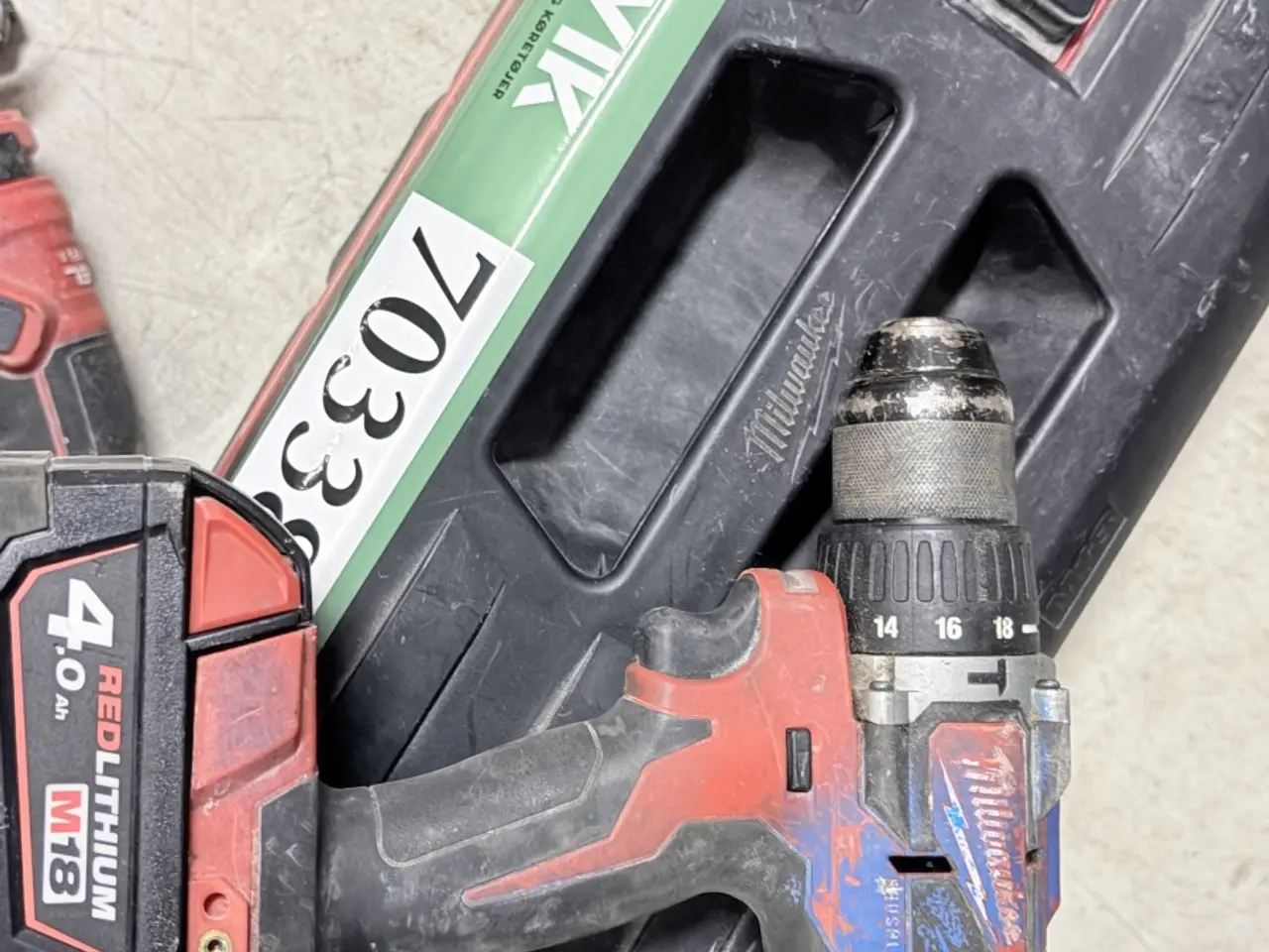 Billede 9 - Milwaukee M18 støvsuger, stiksav og multicutter med 4 Ah batteri