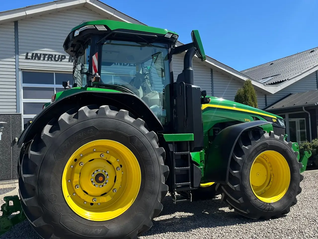 Billede 18 - John Deere 8R 370 Command PRO, med den store Michelin UltraFlex High Traction dæk montering. DEN ER SOM NY.