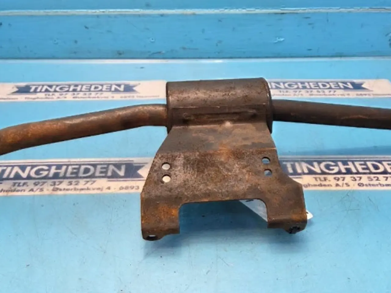 Billede 7 - New Holland TM165 Udluftningsrør 87802011