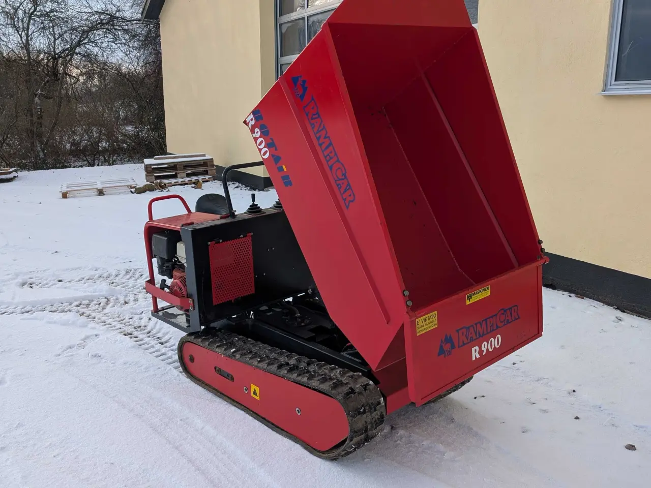 Billede 3 - Motorbør på bælter benzin