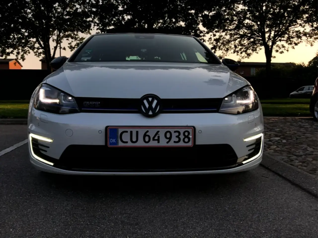 Billede 2 - Golf 7 GTE Plug-in Hybrid 2015 - velholdt