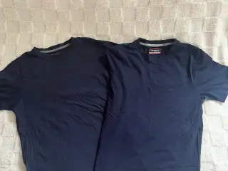 T-shirt fra Kappa.