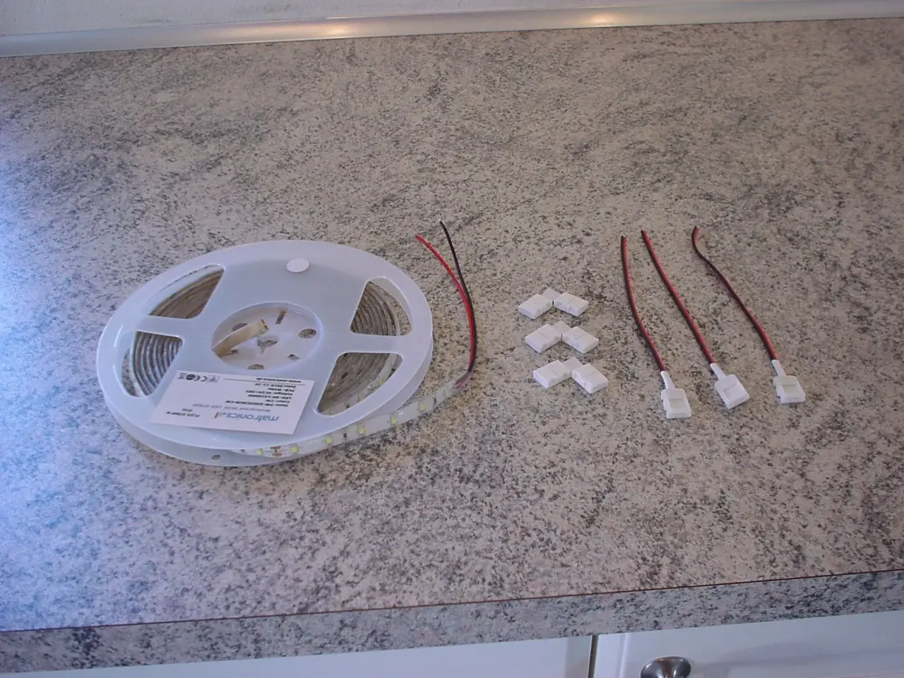 Billede 1 - LED lysbånd, 24- 28 volt varmhvid