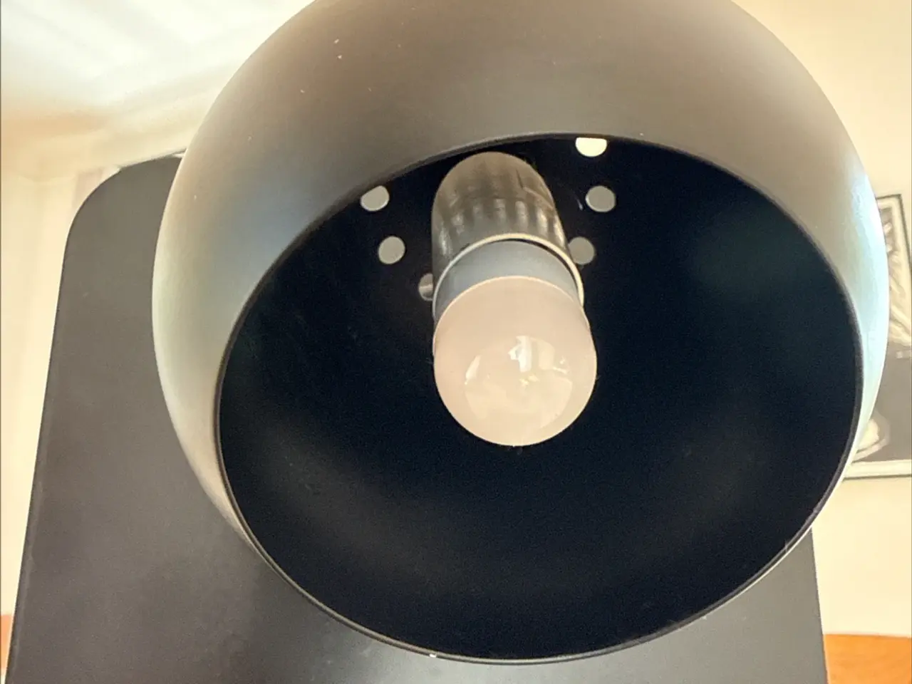 Billede 6 - FRANDSEN - Ball Væglampe m/USB Mat Sort