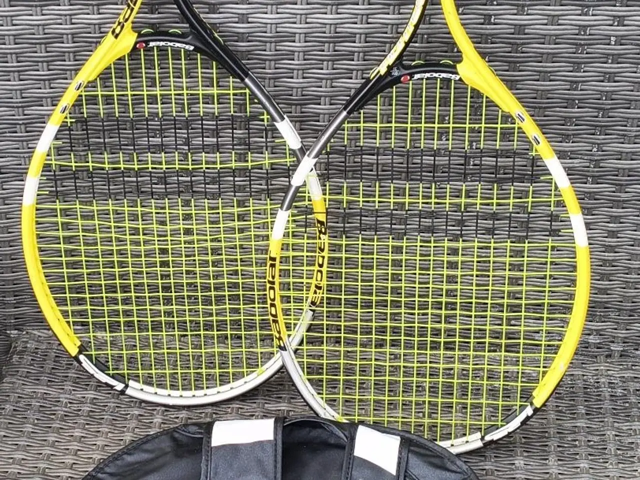 Billede 1 - 2 BABOLAT JUNIOR/DAME GRAPHITE KETCHERE