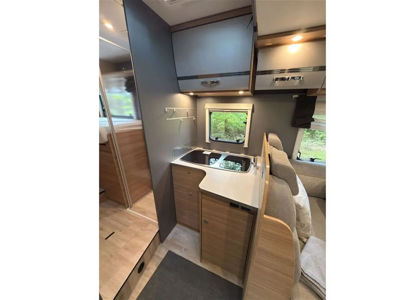 Billede 13 - 2020 - Dethleffs Trend Edition T 7057 EB 2020 Dethleffs Trend Edition T 7057 EB fra Hinshøj Caravan