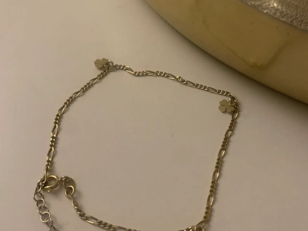 Billede 1 - Ankelkæde & Armbånd 30 KR pr stk