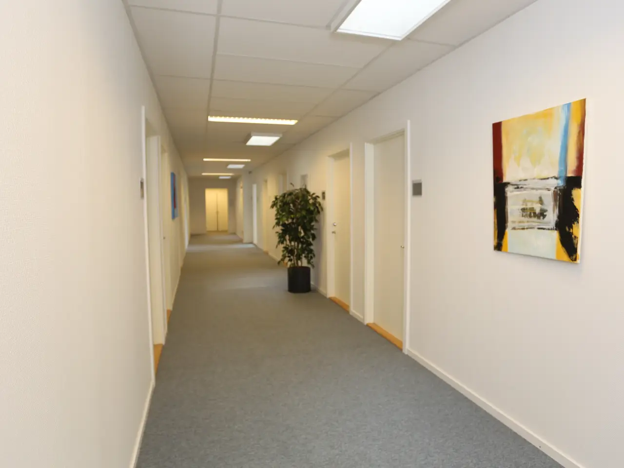 Billede 3 - Områdets måske billigste kontorer i fællesfaciliteter (egne kontorer)